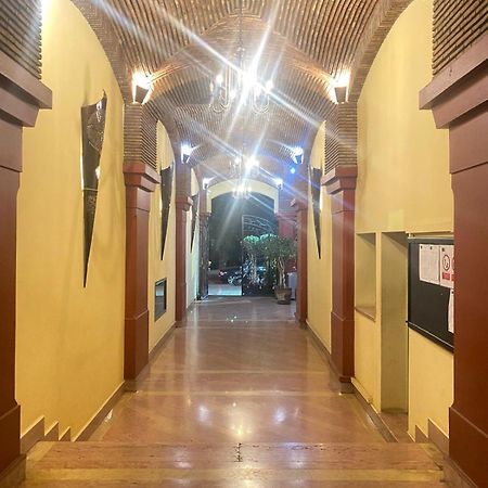 Superbe Appartement A Gueliz Маракеш Екстериор снимка