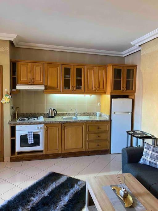 Superbe Appartement A Gueliz Маракеш Екстериор снимка